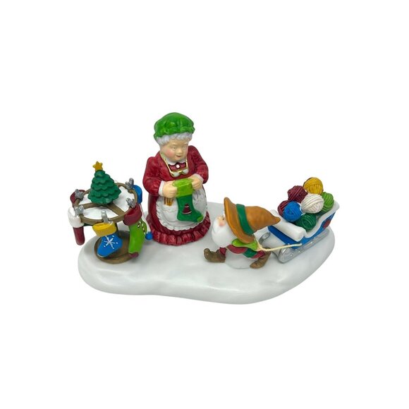 Department 56 - North Pole - "More Yarn For Your Stockings Mrs. Claus!" Vintage - Picture 1 of 9